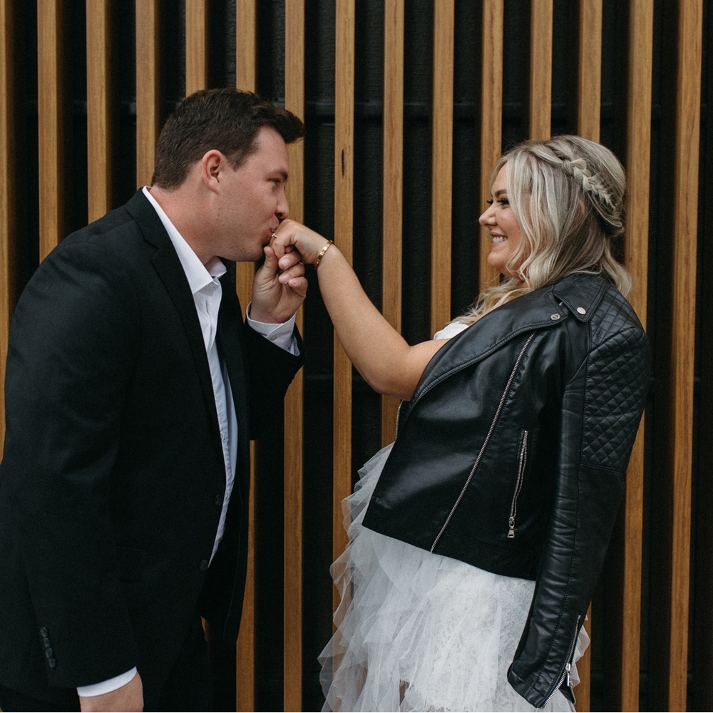 Meet Your Seller💕